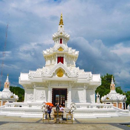 Pura Nakhon Hotel Nakhon Si Thammarat Eksteriør billede