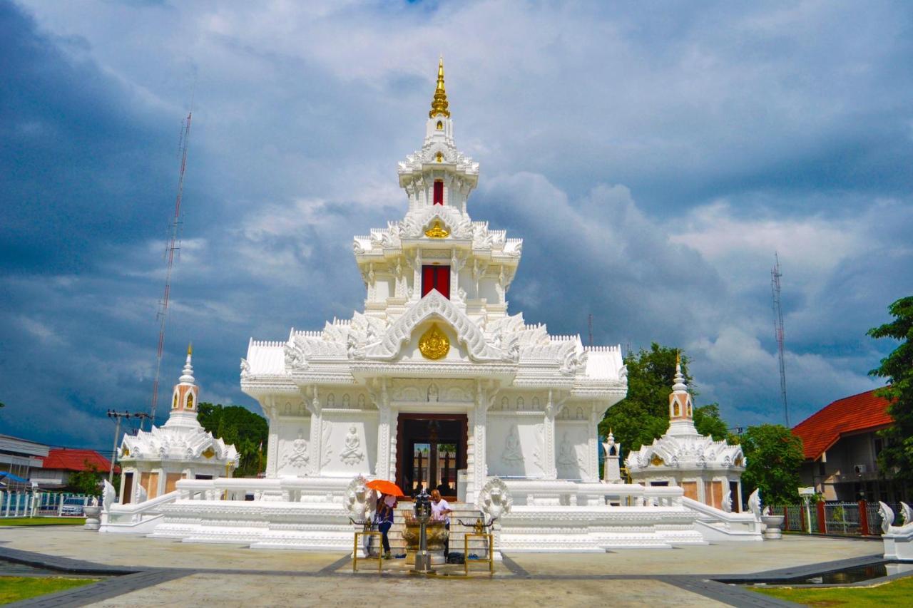 Pura Nakhon Hotel Nakhon Si Thammarat Eksteriør billede