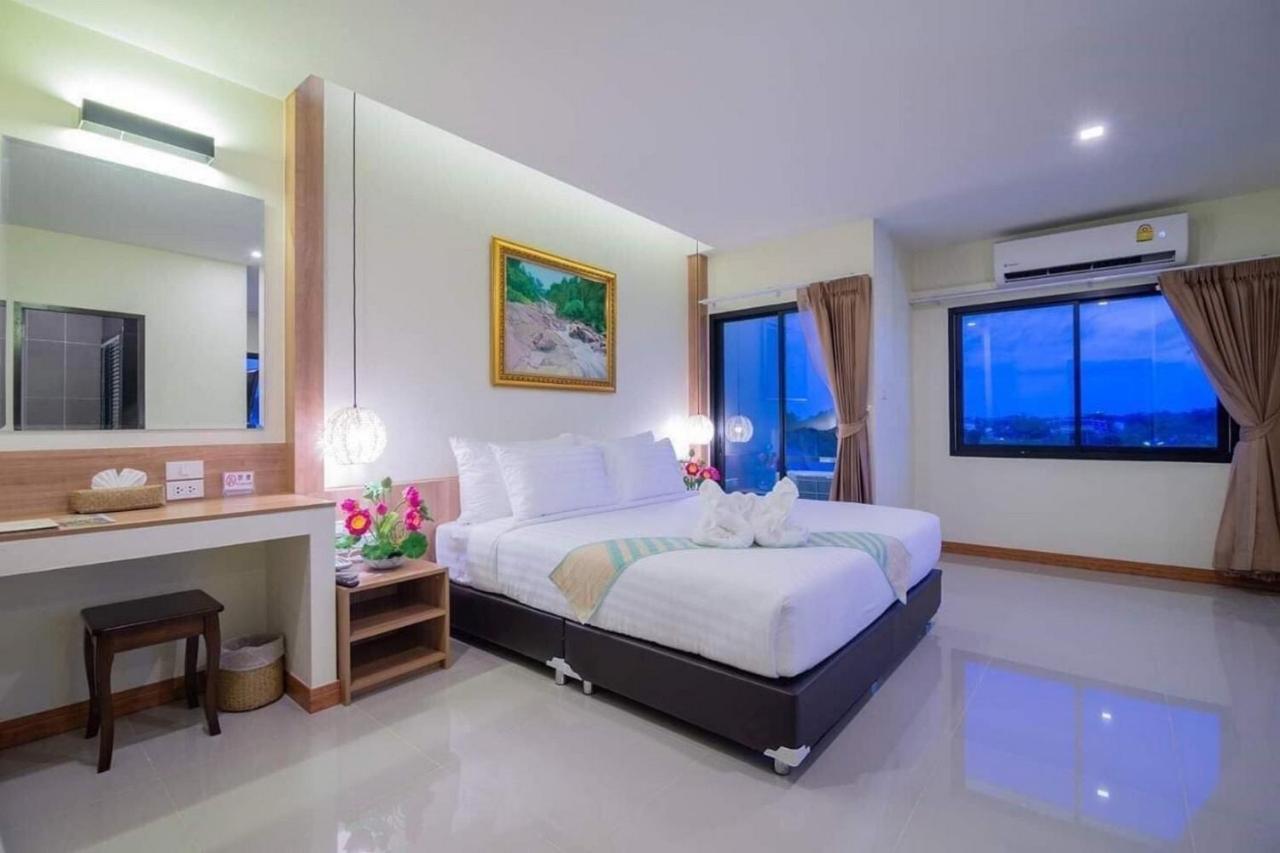 Pura Nakhon Hotel Nakhon Si Thammarat Eksteriør billede